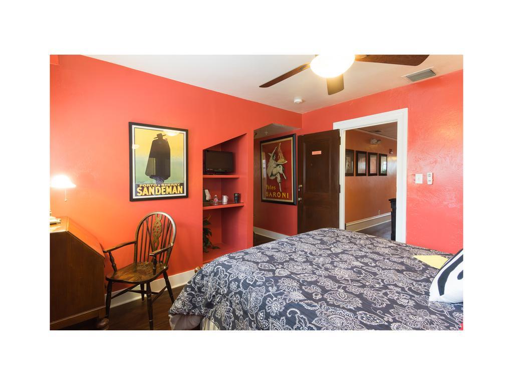 Bed & Breakfast Palm Beach Hibiscus Downtown
