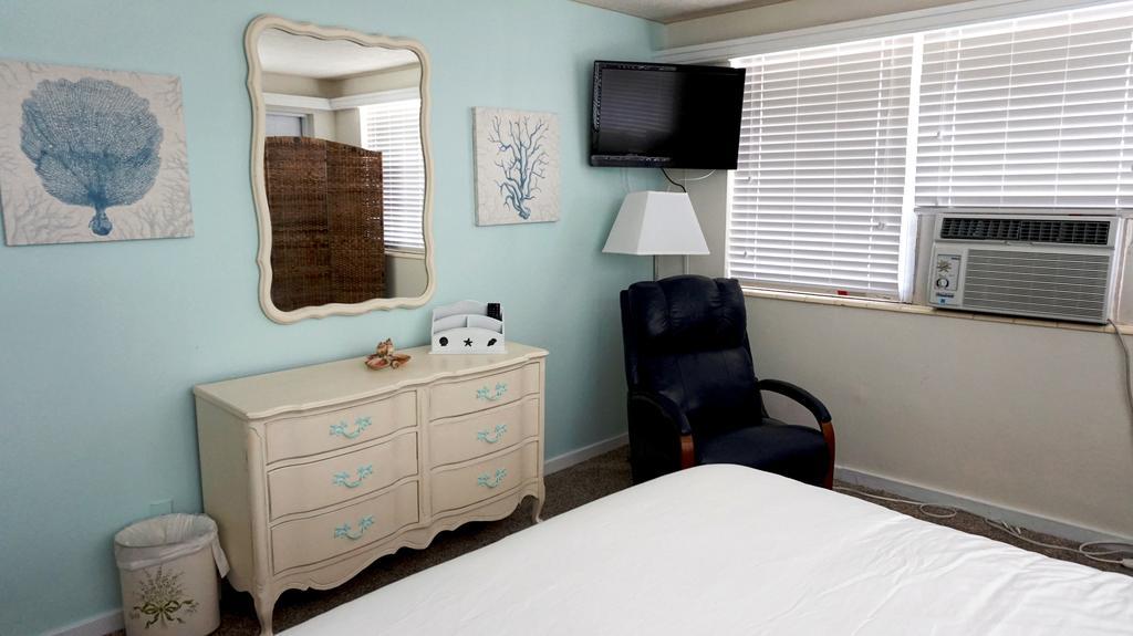 Hotel Tropic Terrace Of Treasure Island St. Pete Beach