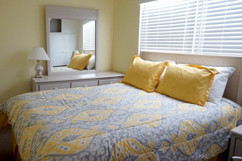Tropic Terrace Of Treasure Island