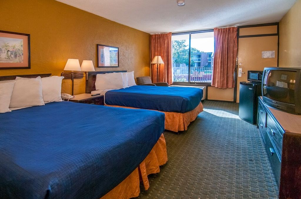 Rest And Relax Motel