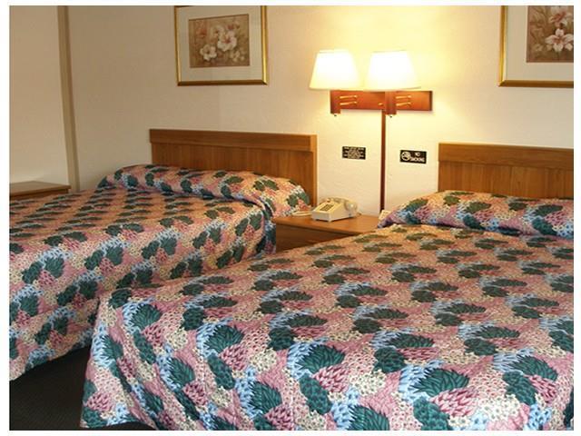 Red Carpet Daytona Motel 2*