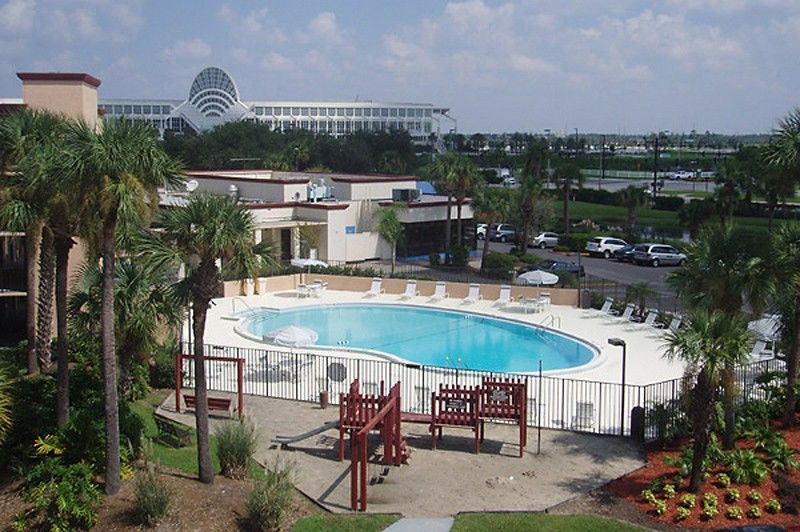 Days By Wyndham Orlando Conv. Center/international Dr 2*