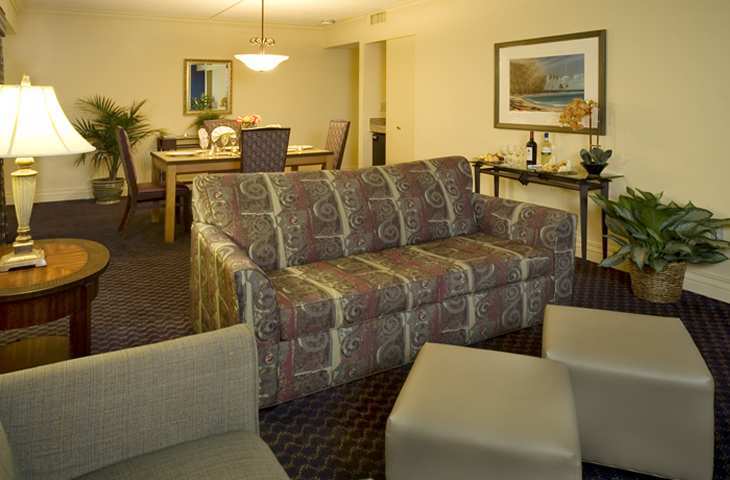 Hotel Embassy Boca Raton