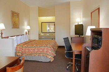 Quality Inn 3*