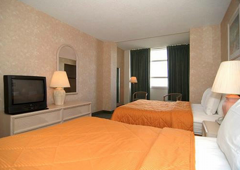 Hotel Clarion & Miami International Airport