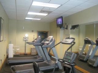 Country & By Radisson, Airport, Fl Hotel