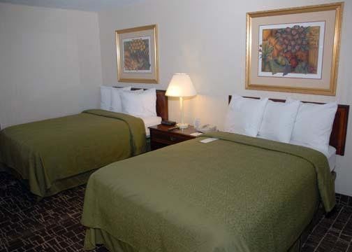 Hotel Sawgrass & Conference Center