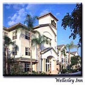 Hotel La Quinta By Wyndham Downtown