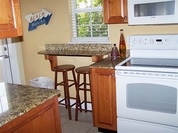 Blue Waters Club Hotel St. Pete Beach