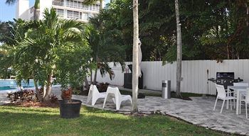 Gardens Hotel 3*
