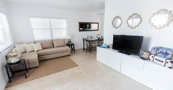 Makani House 335 Hotel 4*