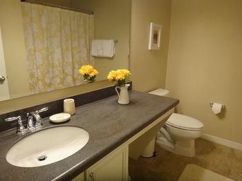 Crystal Cove By Cozykey Vacation Hotel