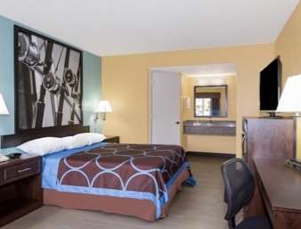 Super 8 By Wyndham Sarasota Near Siesta Key Motel 2*