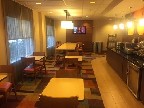 Hotel Fairfield & By Marriott 3*
