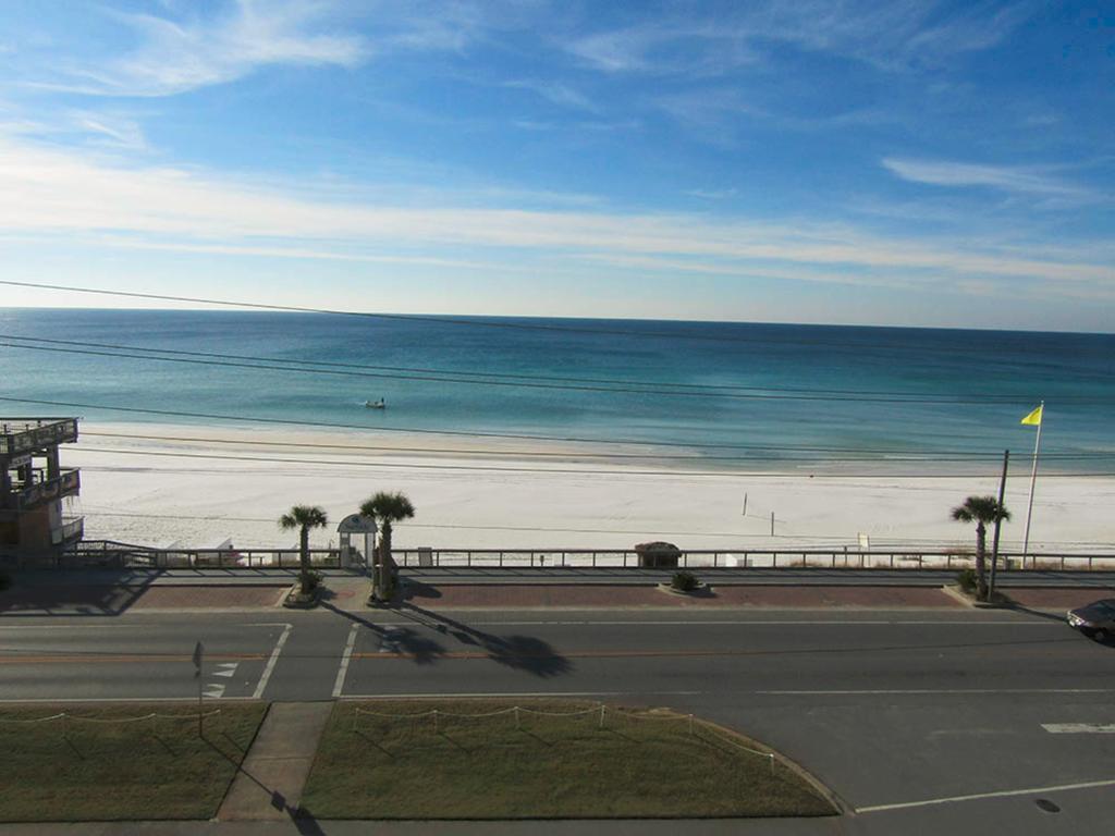 Surfside 3*