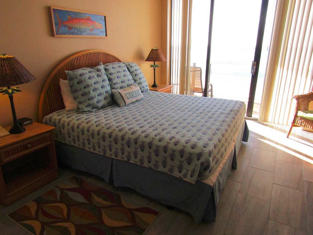 Surfside Aparthotel 3*