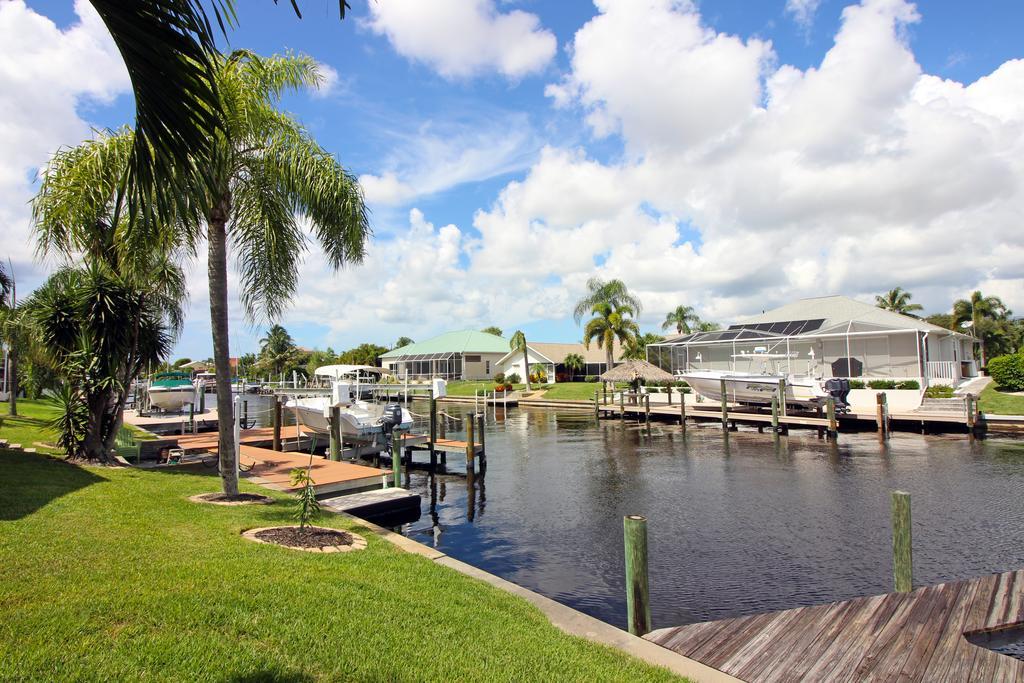 Ocean Drive Sw Cape - Waterfront Private Locally Owned & Managed, Fair & Honest Pricing Villa Cape Coral