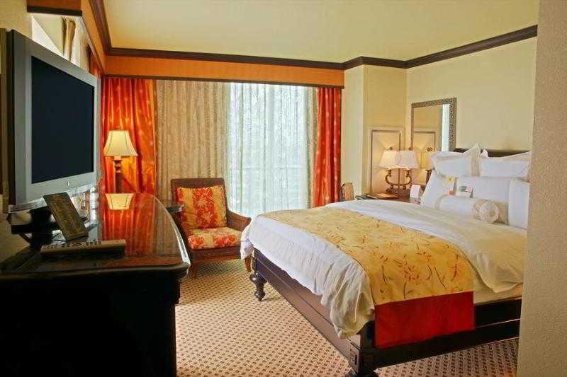 Marriott Hotel 4*