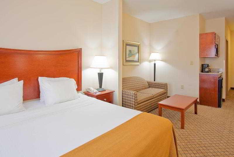 Express & Pensacola West I-10 By Ihg 2*