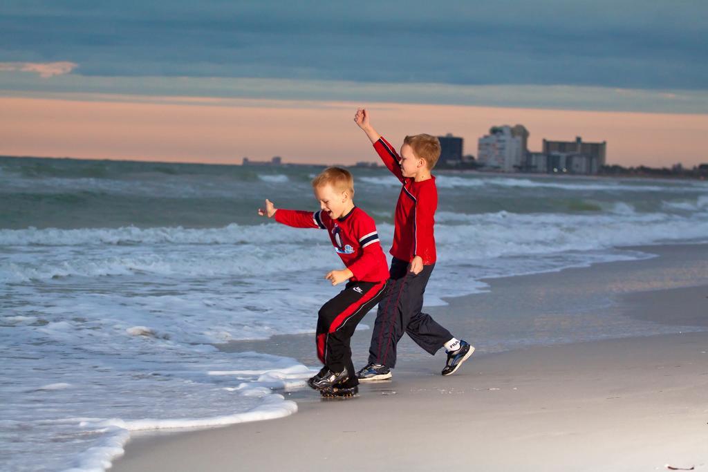 Plaza - Beachfront St. Pete Beach