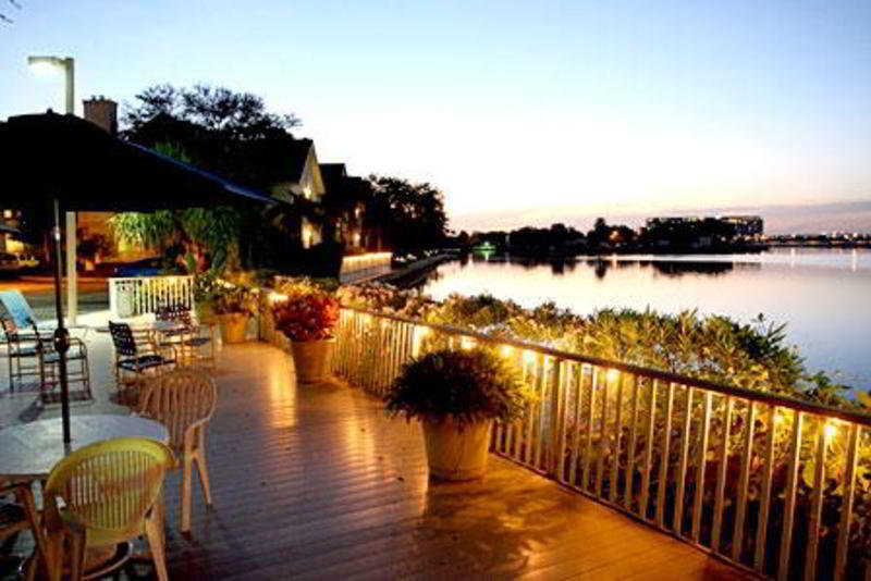 Hotel Chase Rocky Point 3*