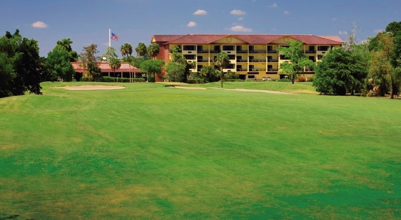 Resort Quality And Golf Naples