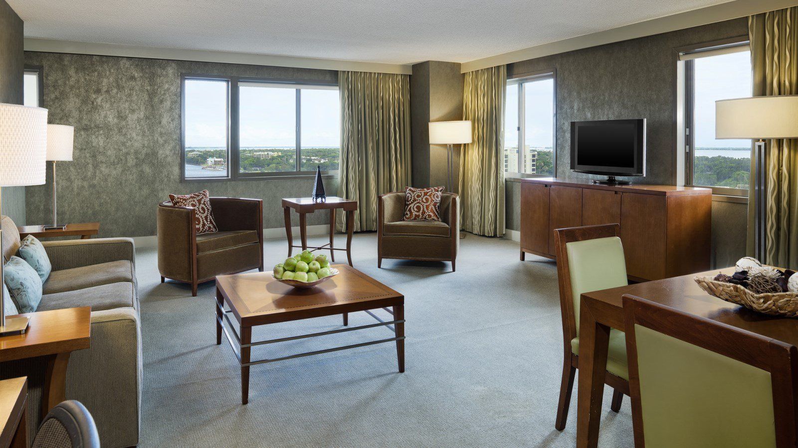 Hotel The Westin Waterside 4*