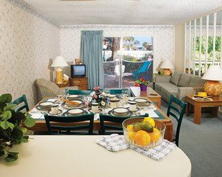 Hotel Oyster Pointe 3*