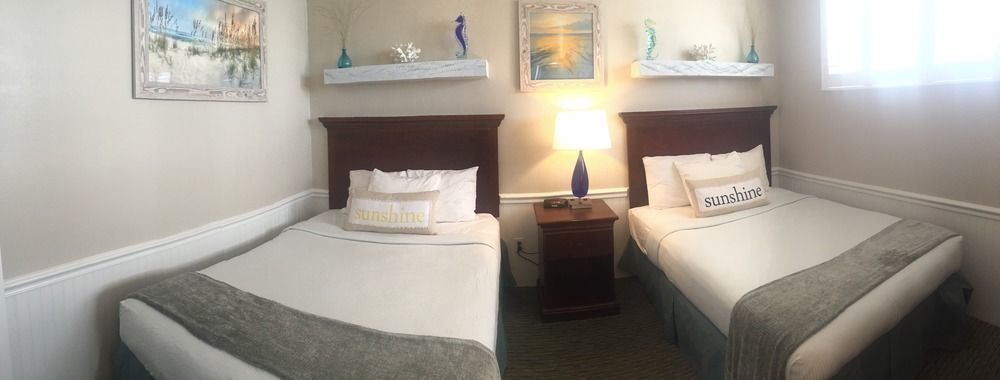 Hotel Thunderbird