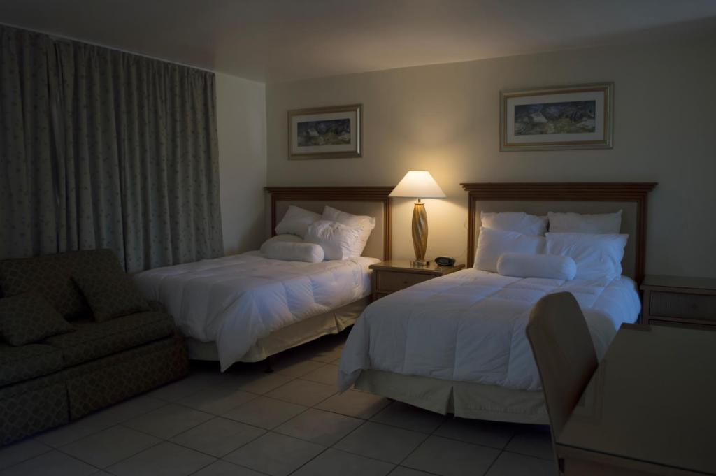Downtown Hollywood Gardens Inn & Suites 3*