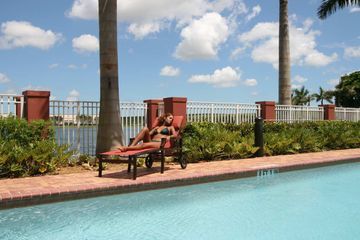 Hotel Hampton & Lauderdale - 3*