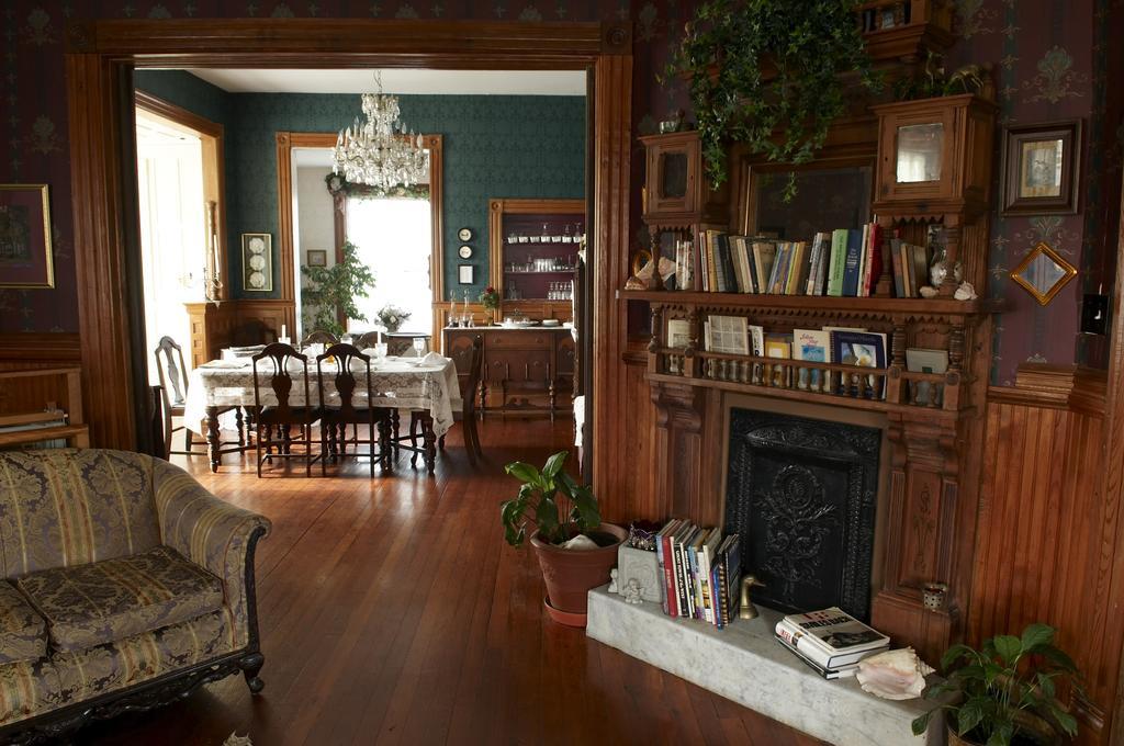 Victorian Bed & Breakfast 3*