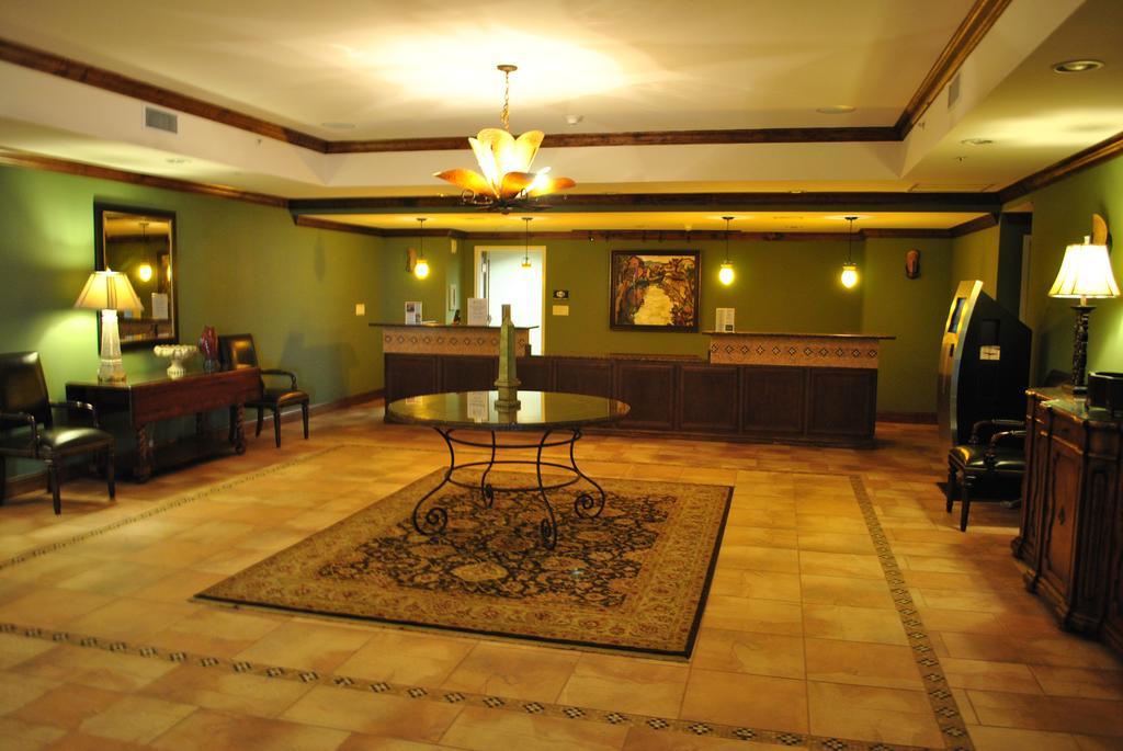 Grand Panama Aparthotel
