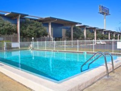 Hotel Western Crossroads 3*