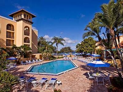 Courtyard By Marriott Sarasota/riverfront