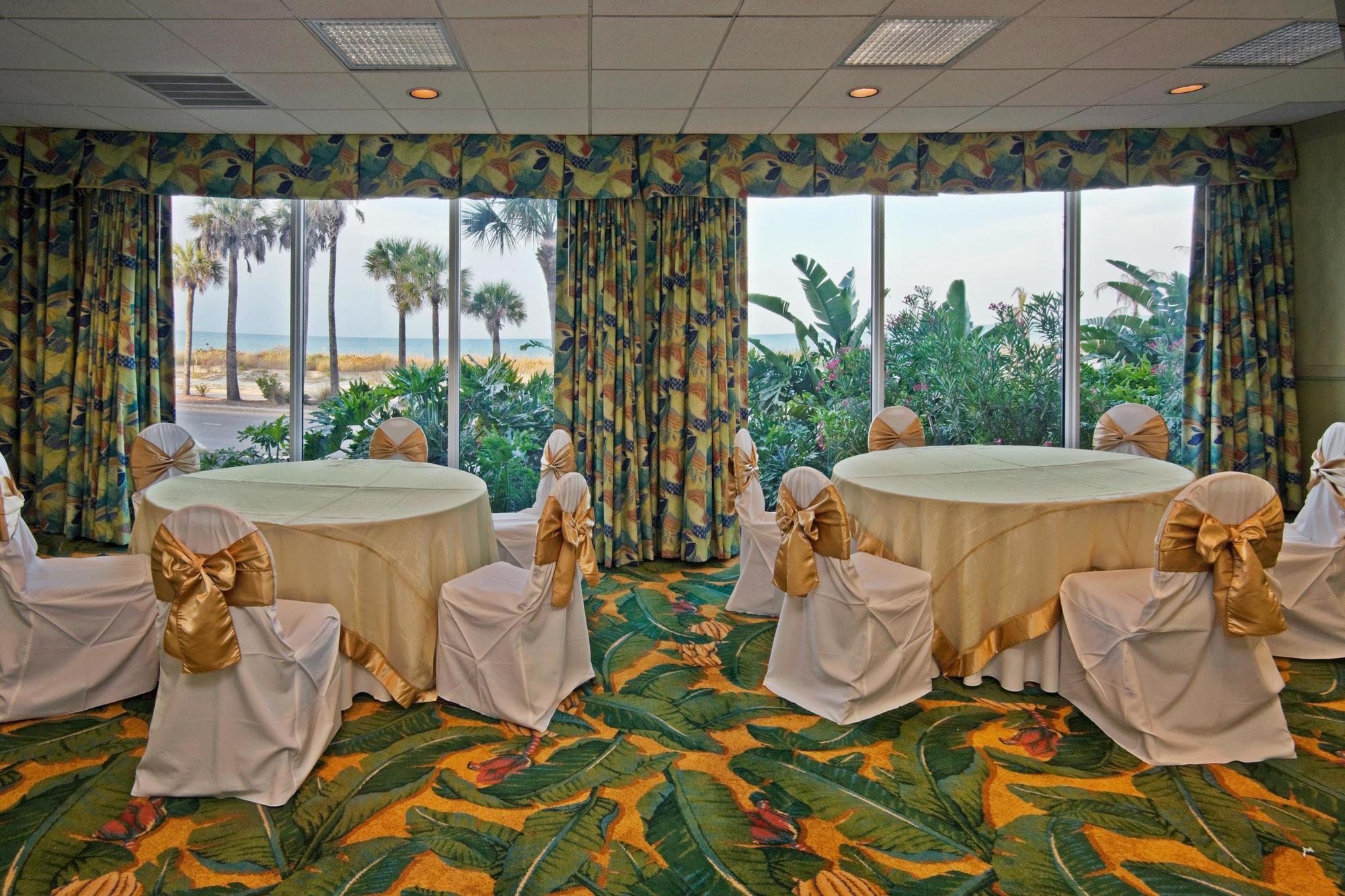 Resort Cirque St Armands Beachside 3*