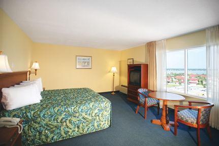 Emerald Shores - Daytona 2*