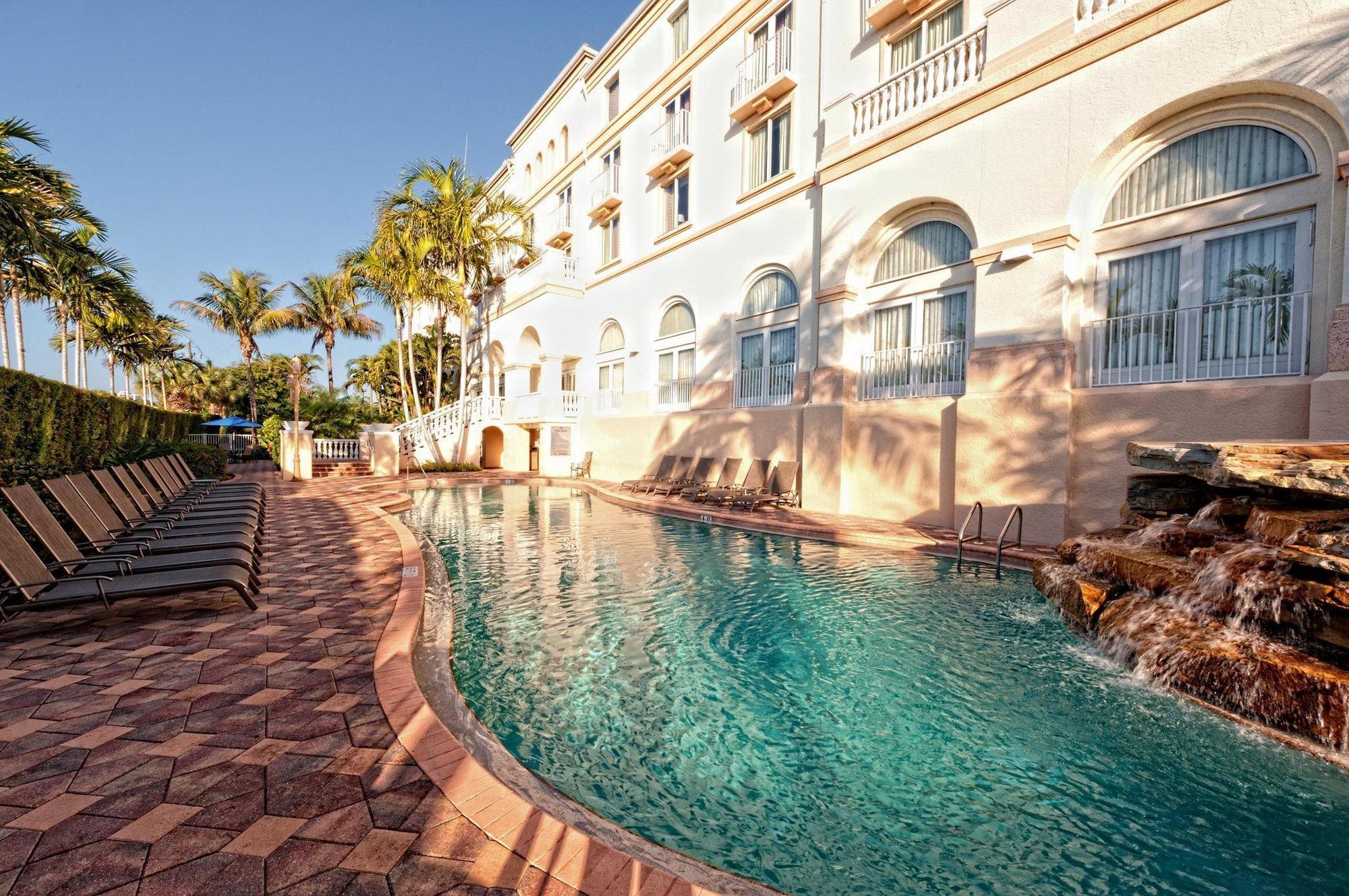 Hotel Hilton Naples