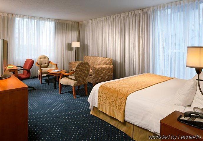 Courtyard Miami Dadeland Hotel