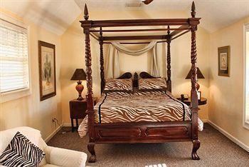Old House And Restaurant Bed & Breakfast