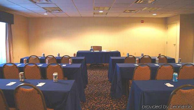 Hotel Express & Tampa-rocky Point Island By Ihg