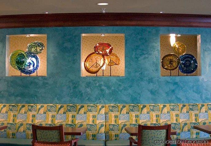 Courtyard Myers At I-75 And Gulf Coast Town Center 3*