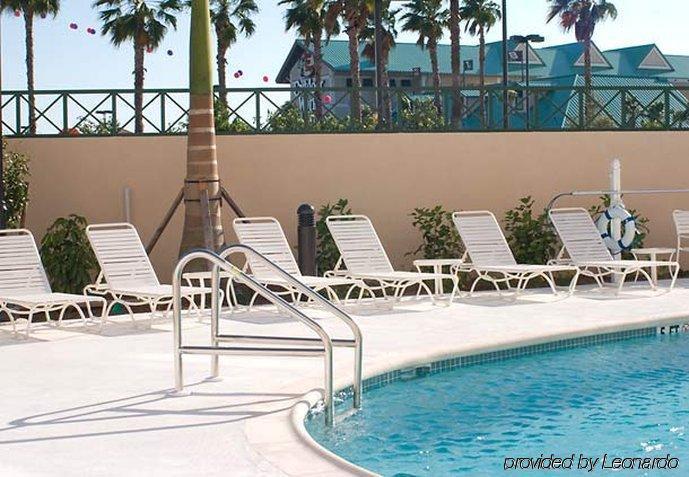 Courtyard Myers At I-75 And Gulf Coast Town Center 3*