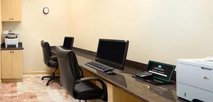 Hotel Embassy By Hilton Palm Gardens Pga Boulevard 4*