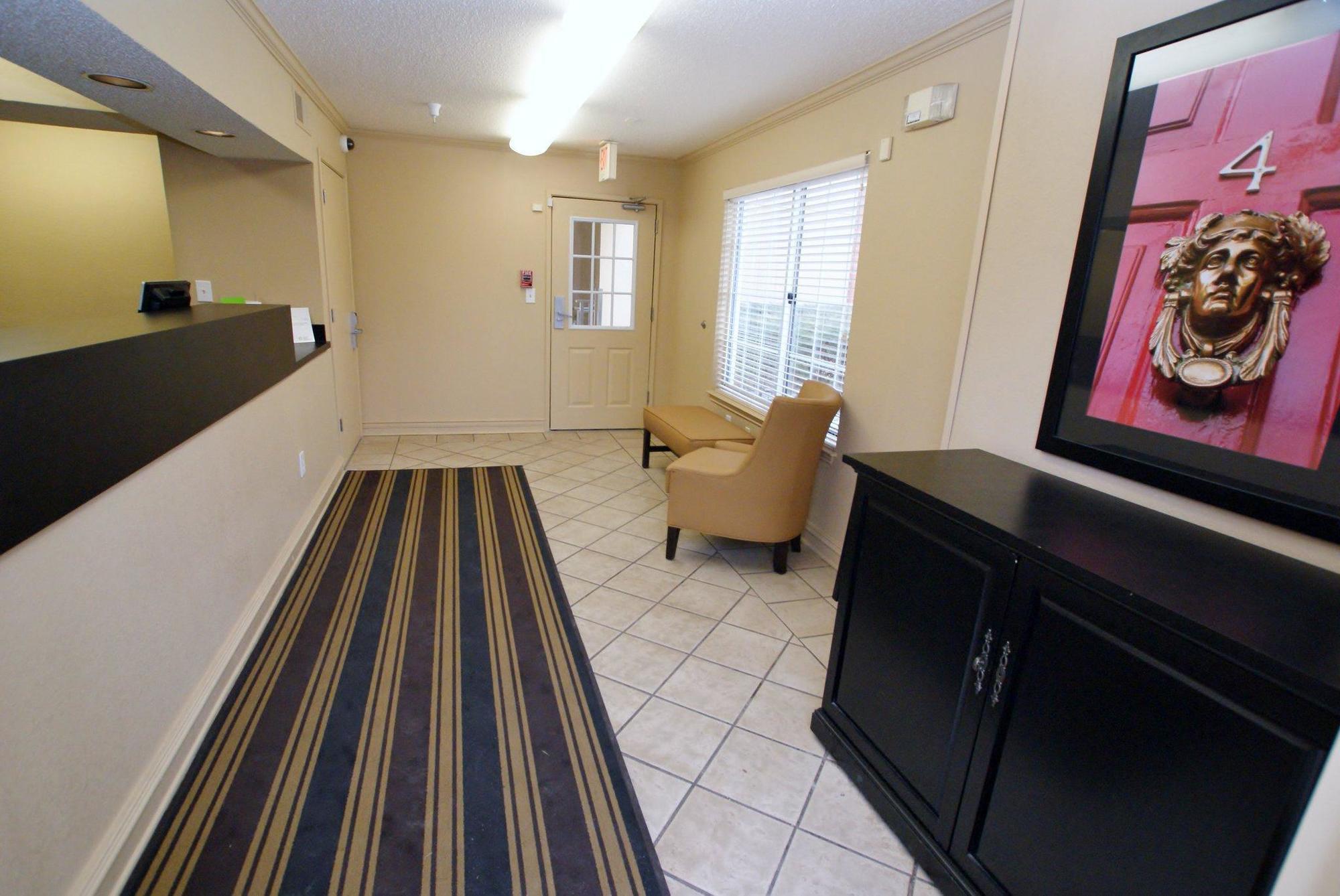 Extended America - - Commerce Hotel 2*