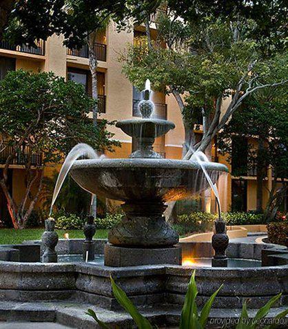 Courtyard By Marriott Sarasota/riverfront Bradenton