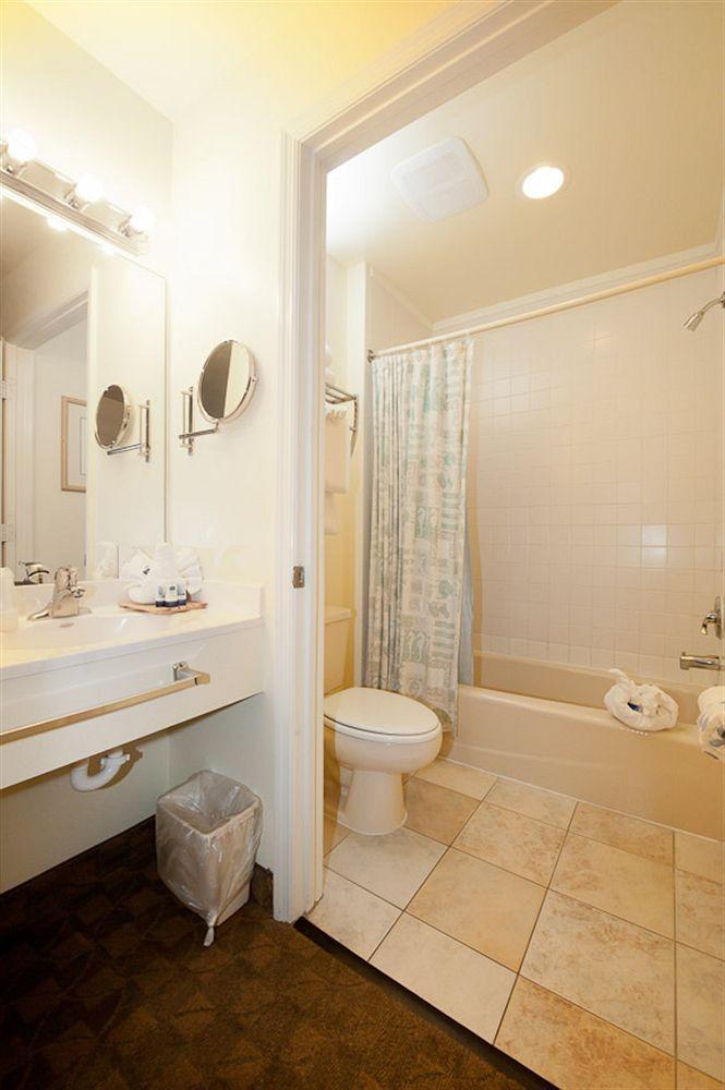 Lighthouse Resort: & Inn Fort Myers Beach