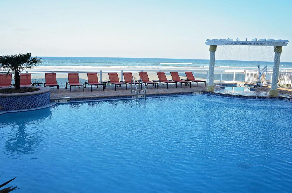 Hilton Garden Daytona Oceanfront 3*