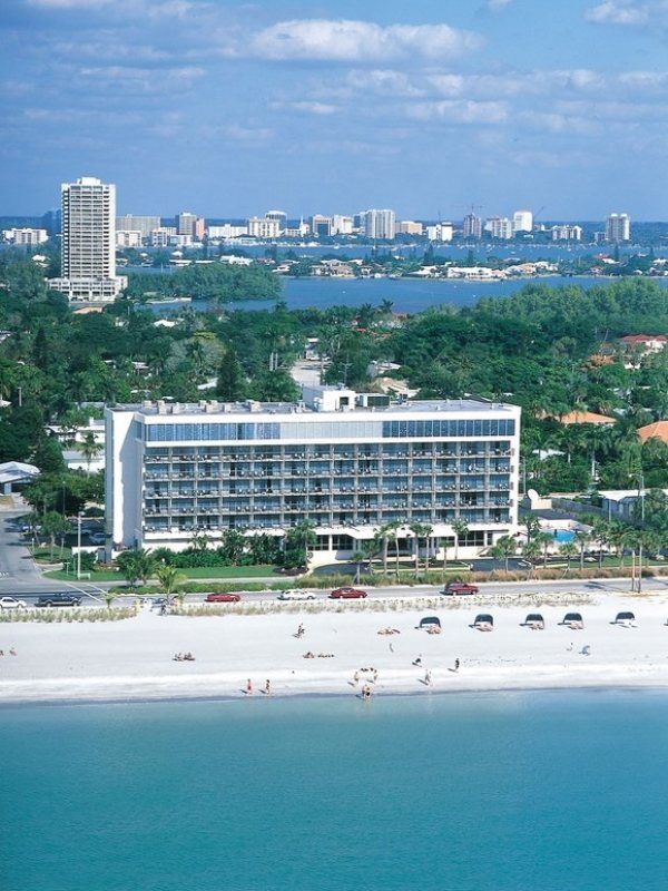 Cirque St Armands Beachside Sarasota