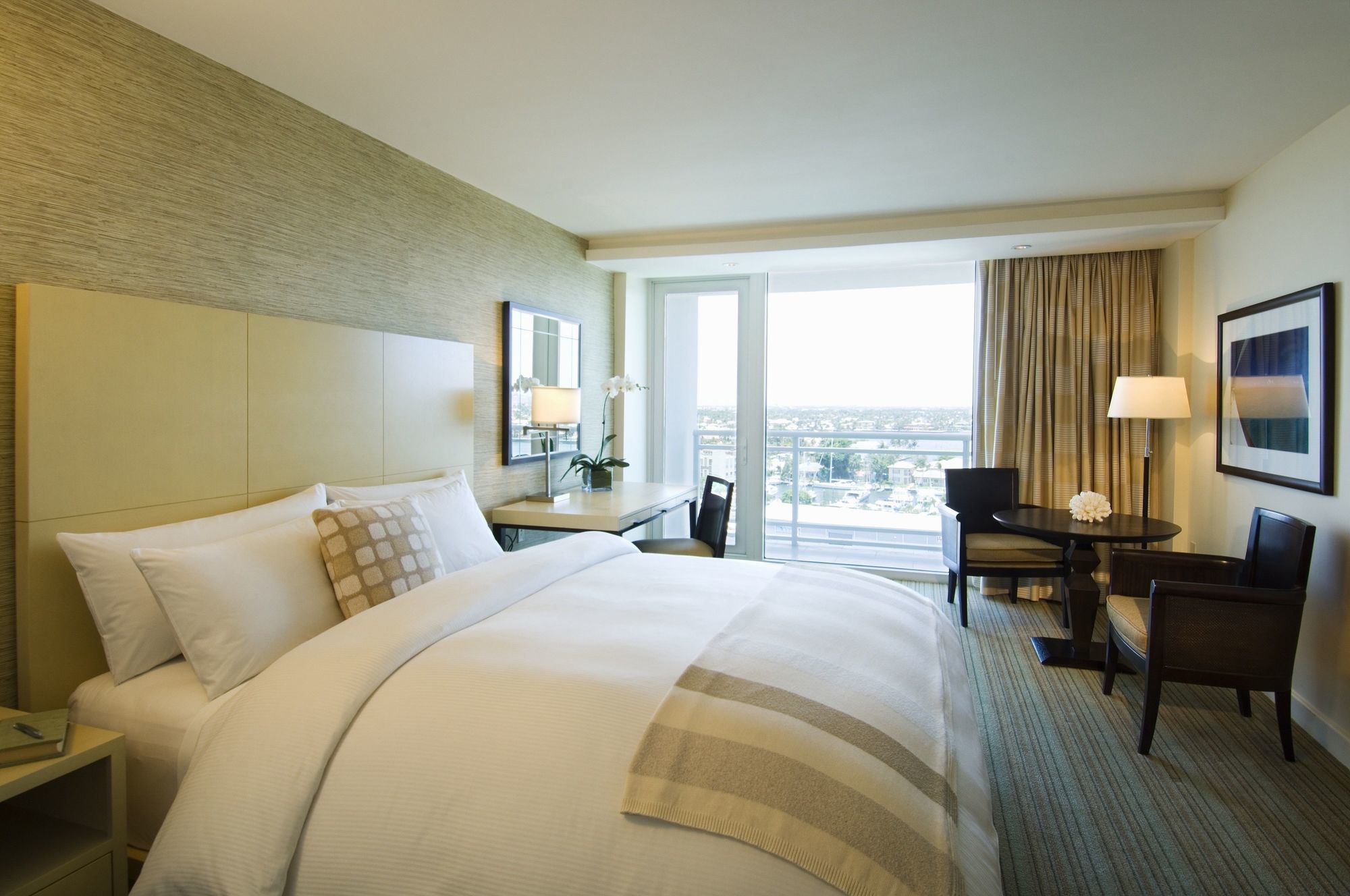 Resort Hilton Lauderdale Marina 4*